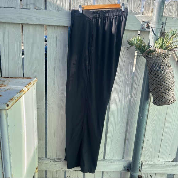 Vuori Pants - Picture 5 of 5